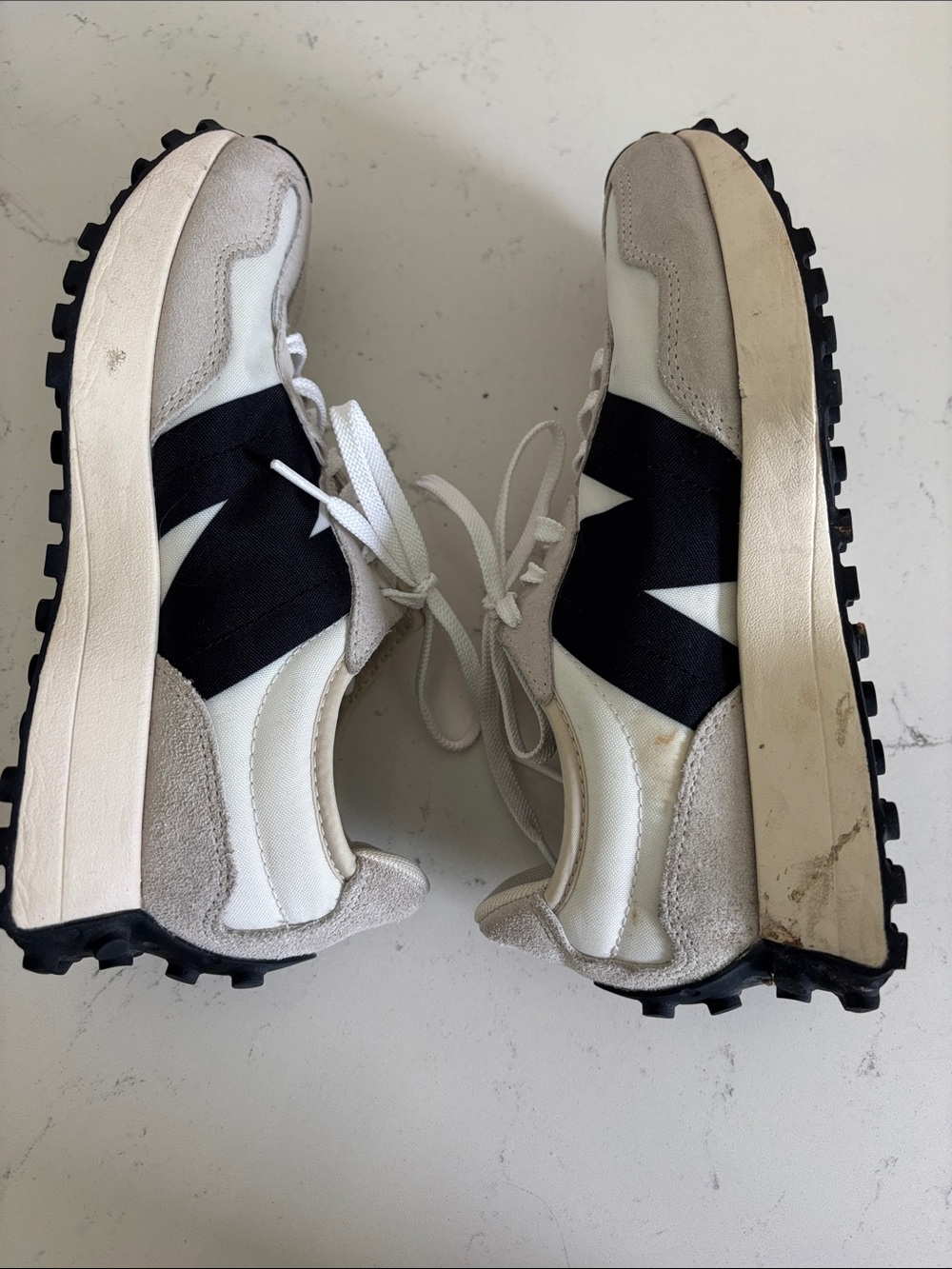 New Balance White Black and Cream 327 Sneakers - Picture 2 of 5